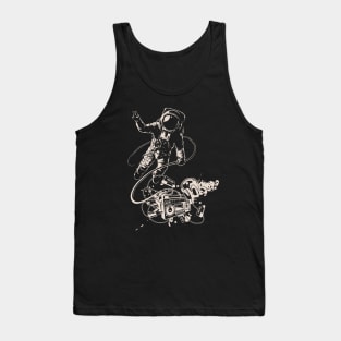 Astronaut with Boombox Tank Top